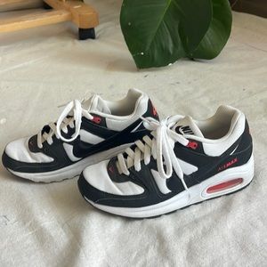 Nike air max shoes